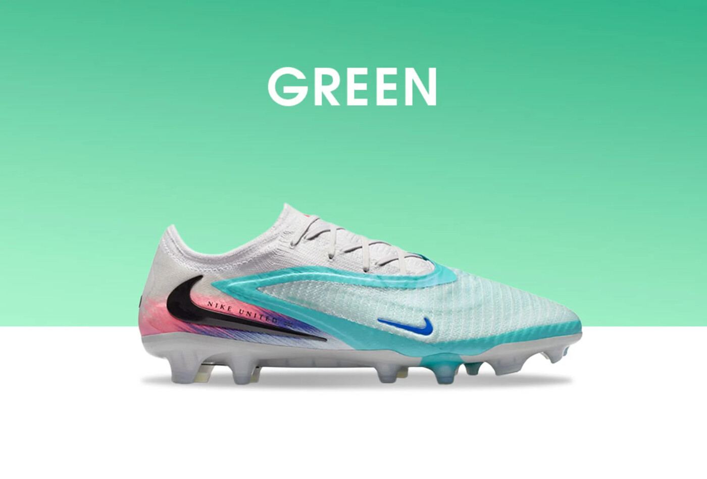 Grüne Fußballschuhe