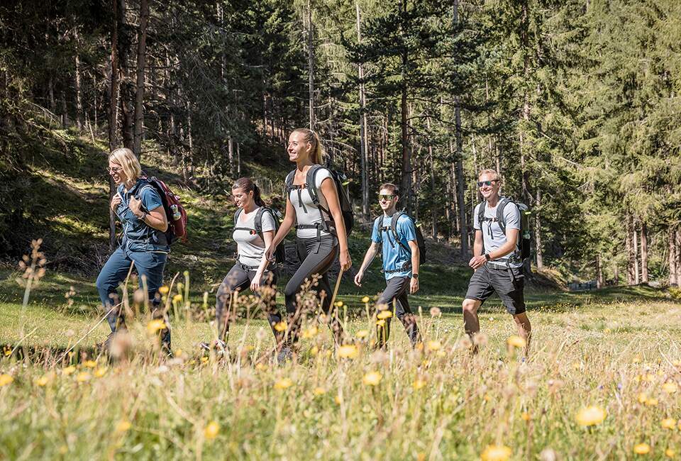 Menschen die wandern