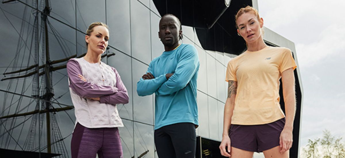 3 Personen in Sportoutfit