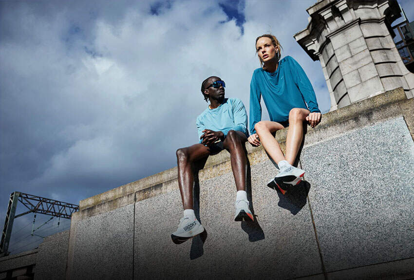 Brooks HYPERION MAX 2