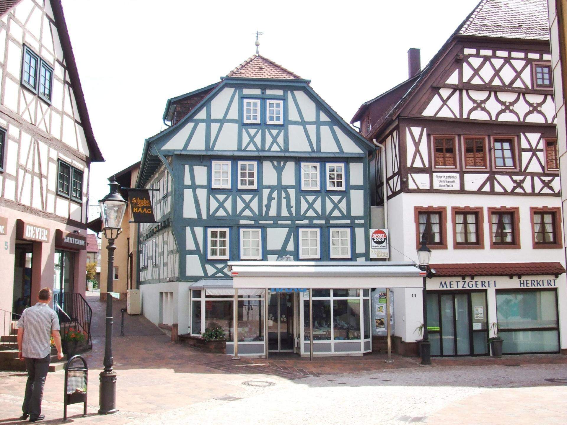 Schuhe- und Sport Haag Buchen