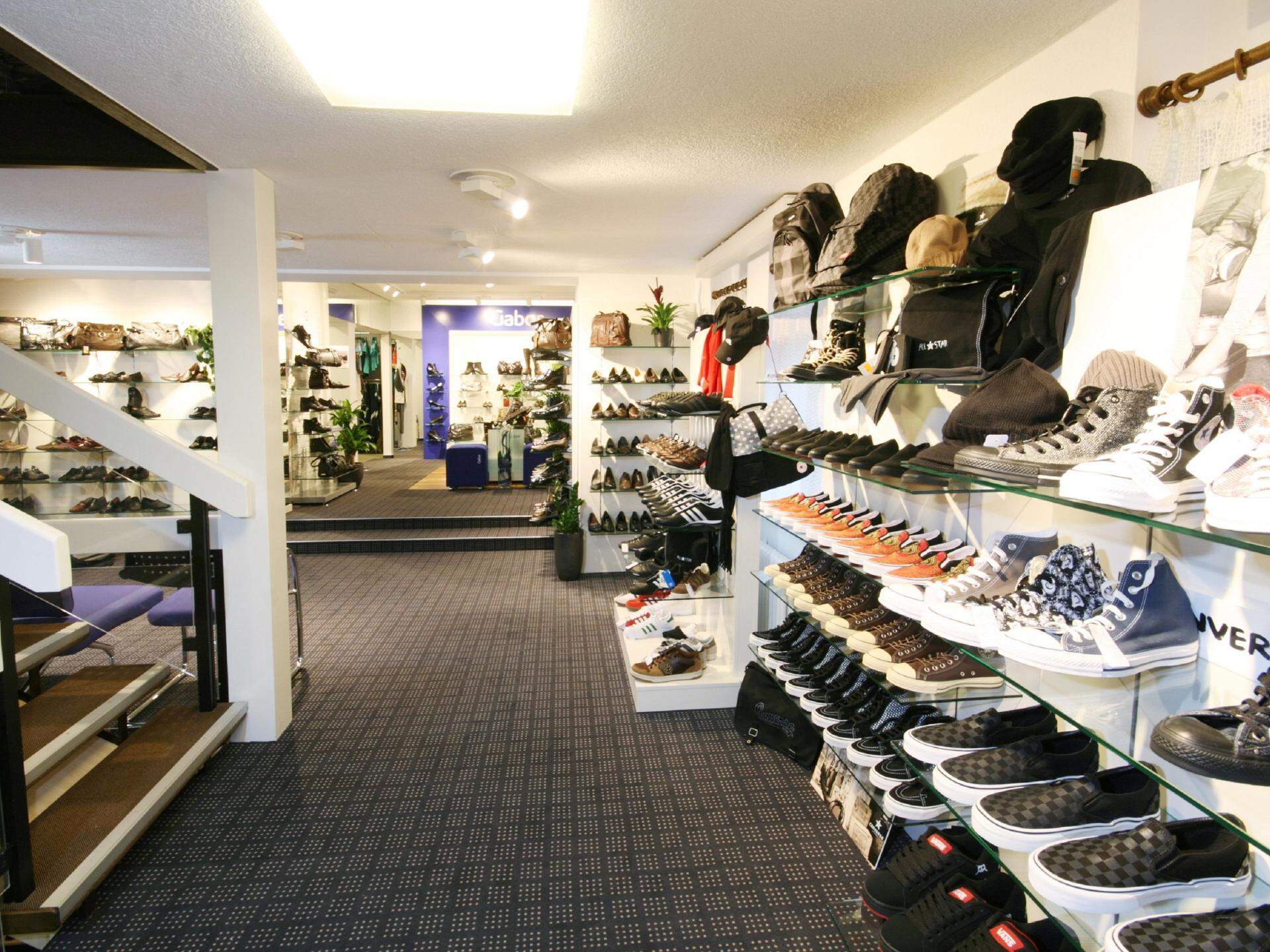 Schuhe- und Sport Haag Buchen