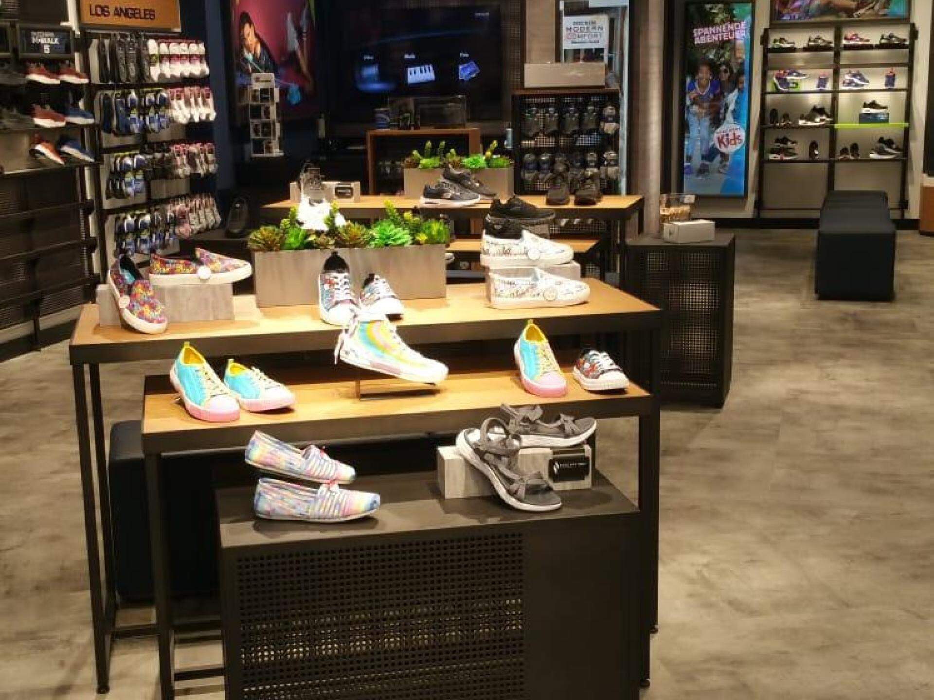 Skechers Store Phoenix Center Hamburg